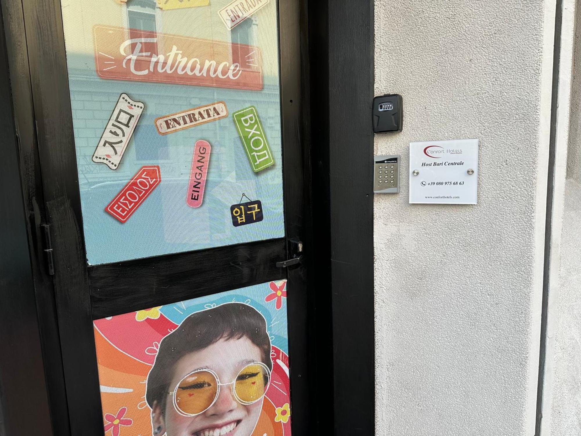 Cconforthotels Host Bari Centrale Exterior foto