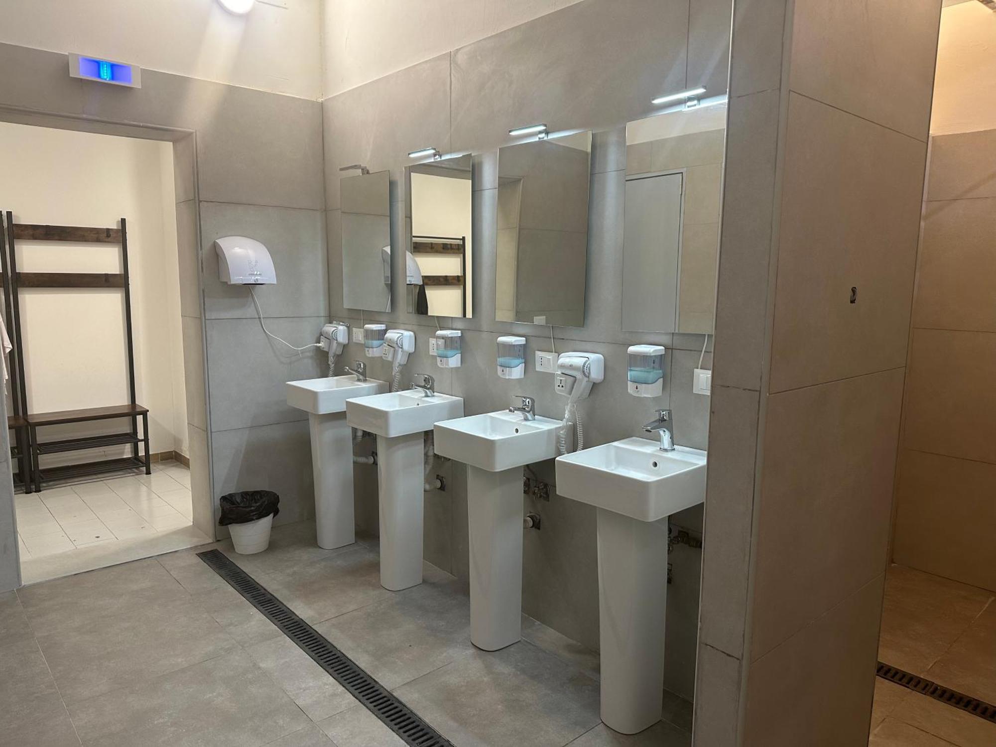 Cconforthotels Host Bari Centrale Exterior foto